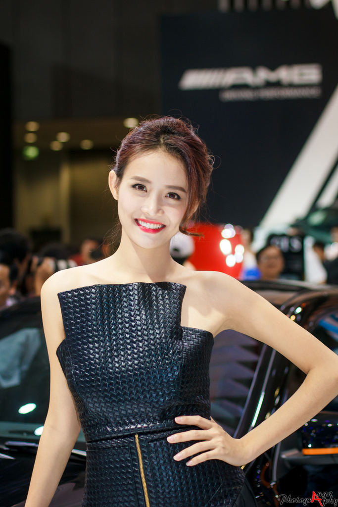 漂亮的李妈妈1中字头字母是什么